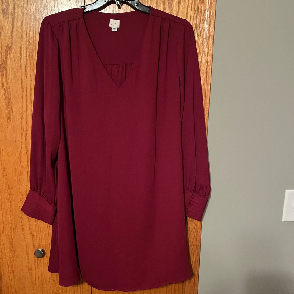 Cranberry vneck dress